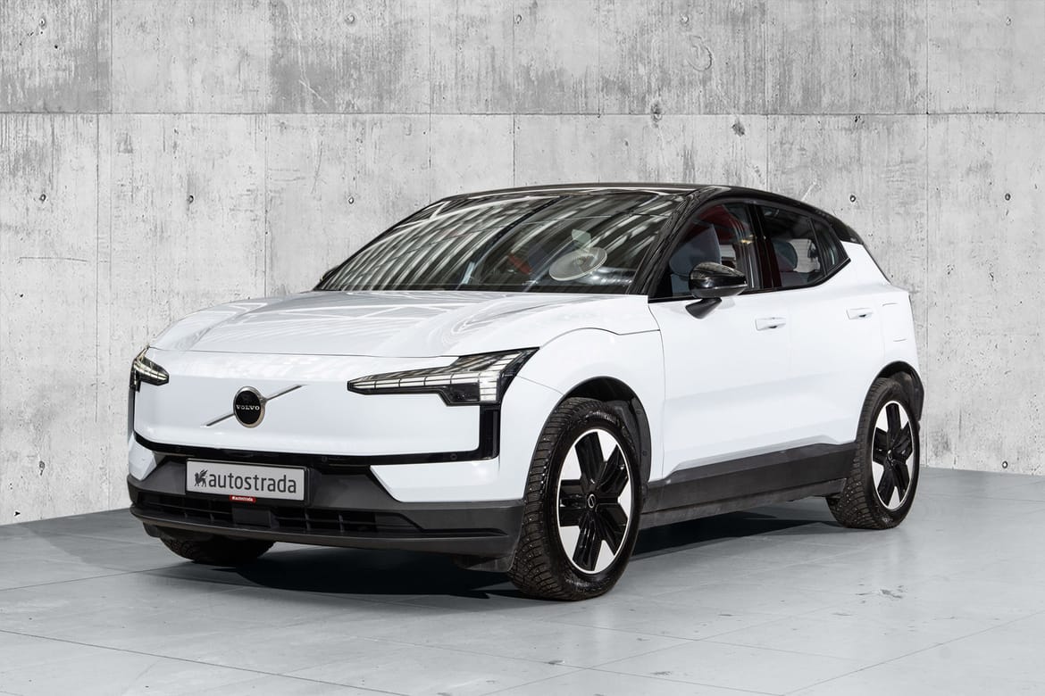 Volvo EX30 PLUS/KROK/R.KAM/HK/EL.BAKLUKE 2024, 29&nbsp;500&nbsp;km, 389&nbsp;000&nbsp;kr