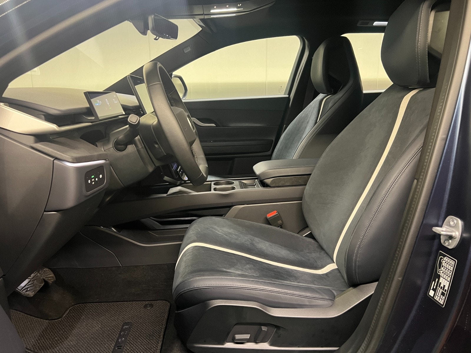 Hovedbilde av Fisker Ocean