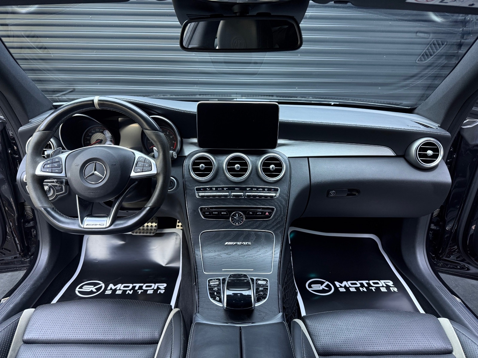 Hovedbilde av Mercedes-Benz C-Klasse