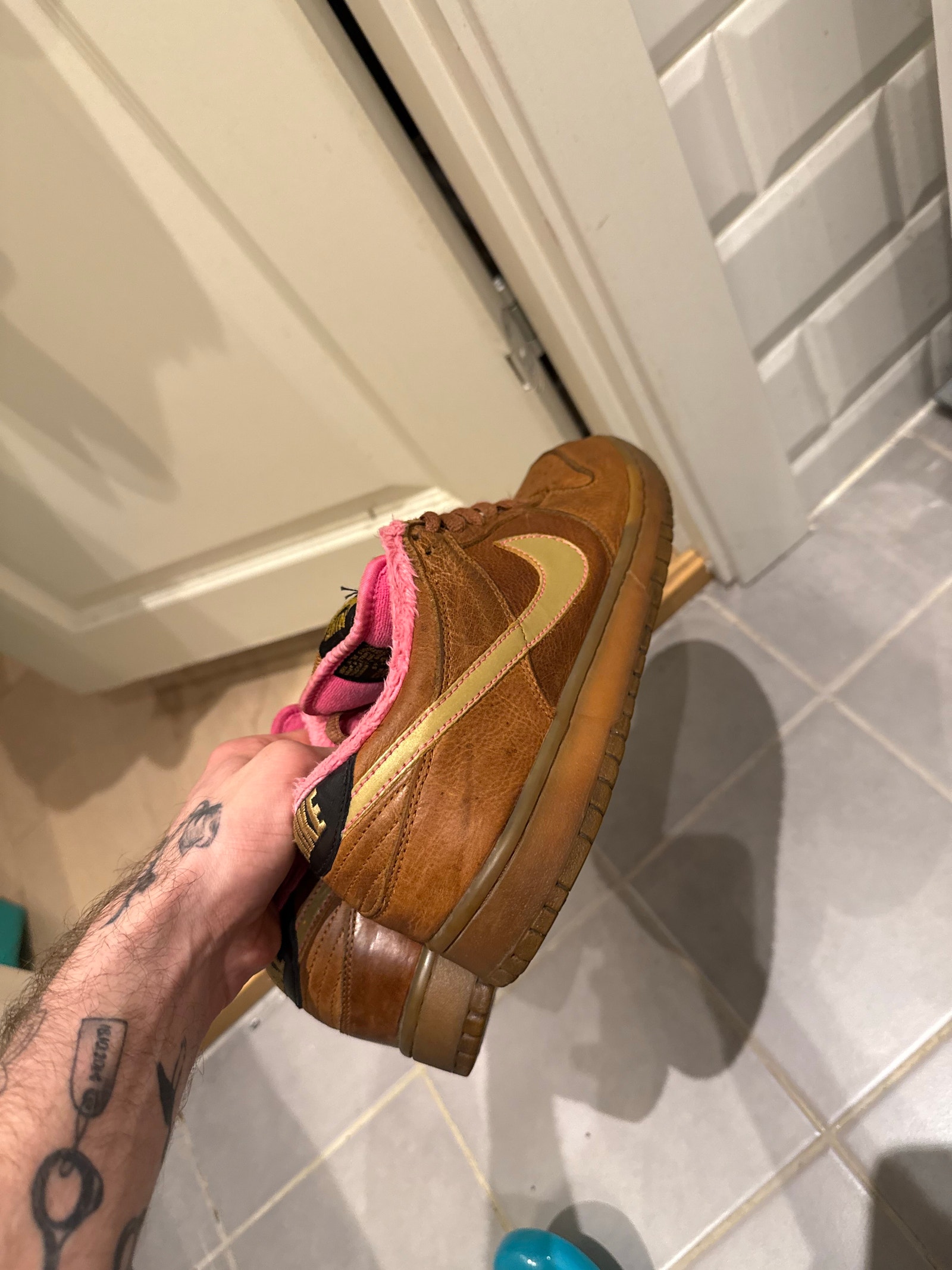 Nike SB dunk low Gibson guitar case | FINN-torget