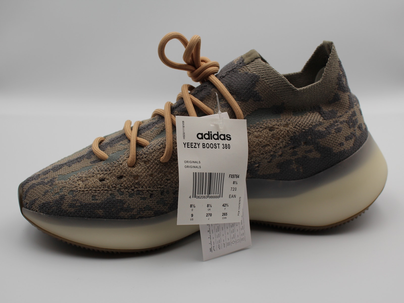 adidas Yeezy Boost 380 Mist | FINN-torget