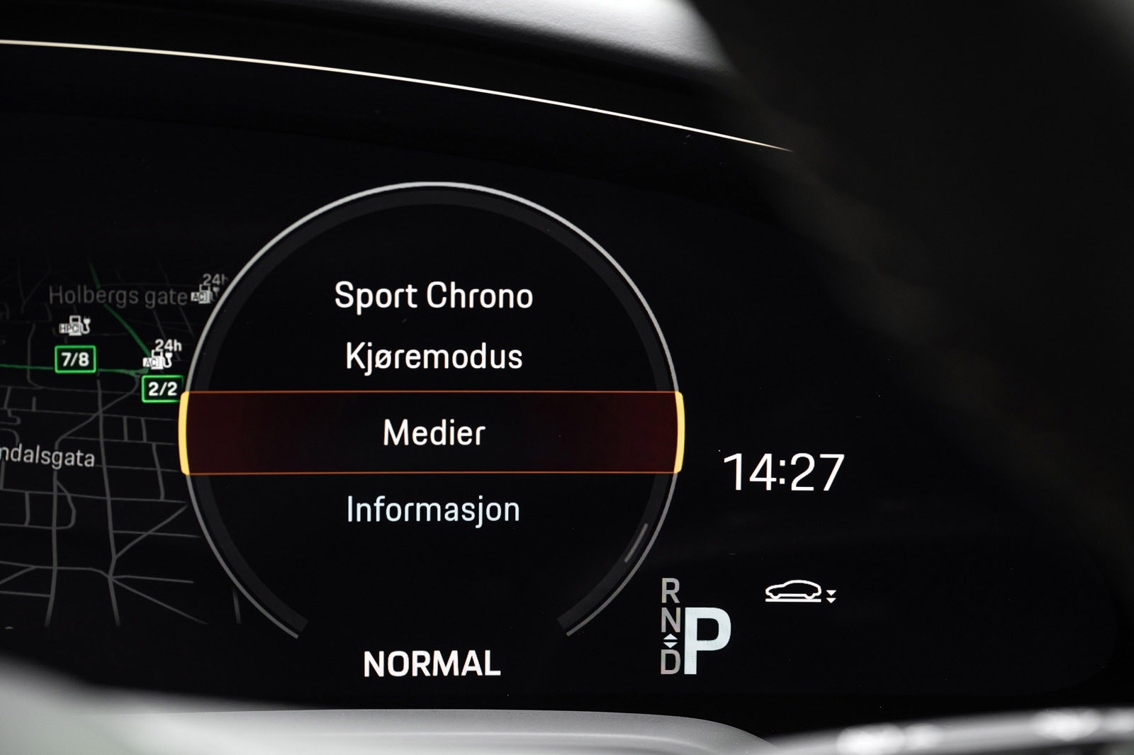 Hovedbilde av Porsche Taycan Sport Turismo