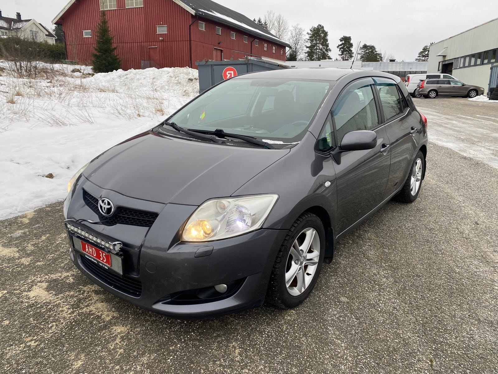 Brukt Toyota Auris 2.2 d-4d