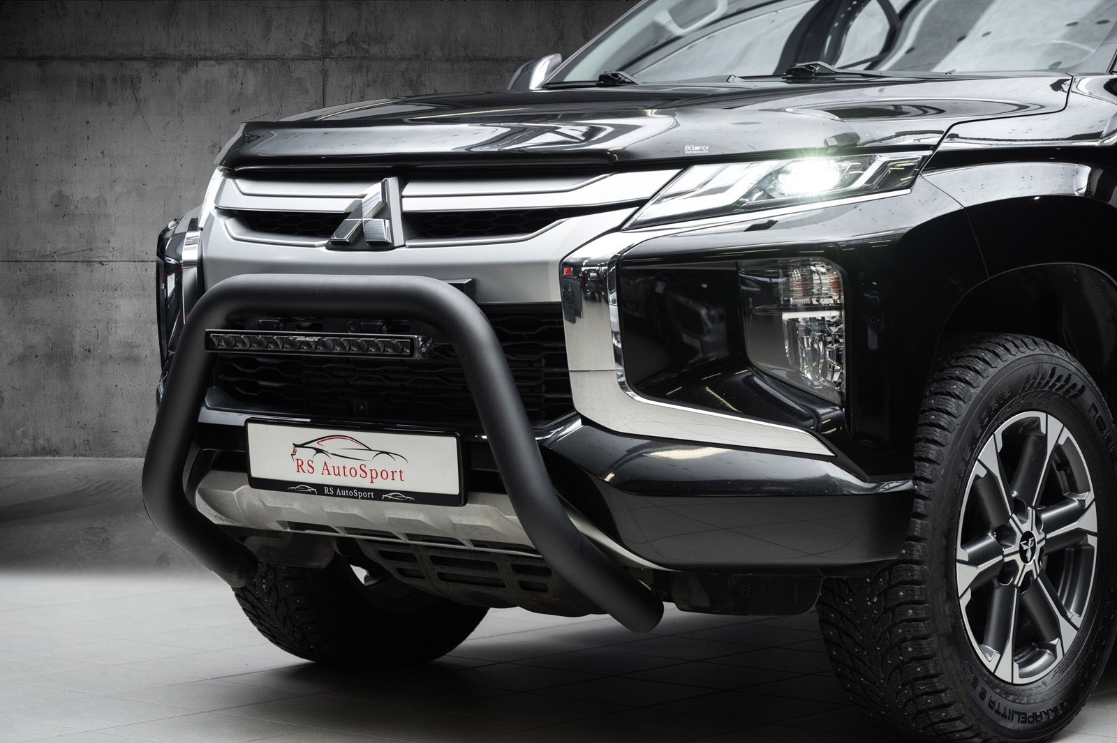 Hovedbilde av Mitsubishi L200