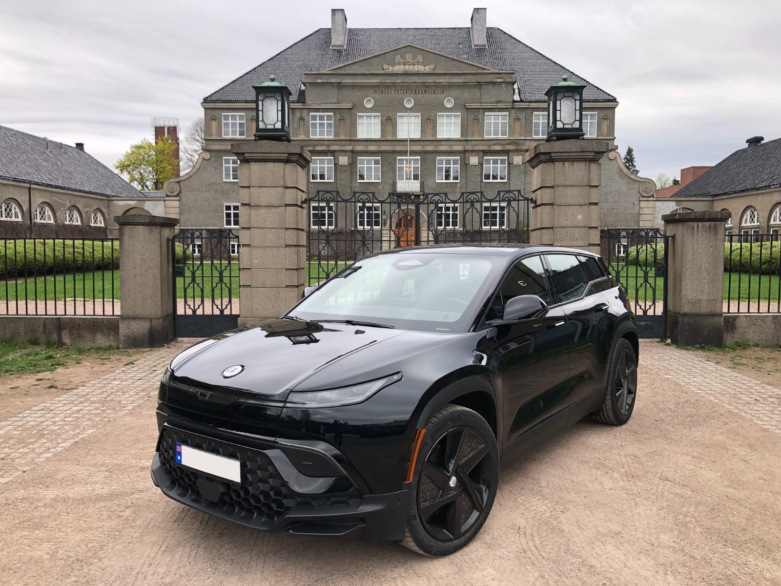 Hovedbilde av Fisker Ocean