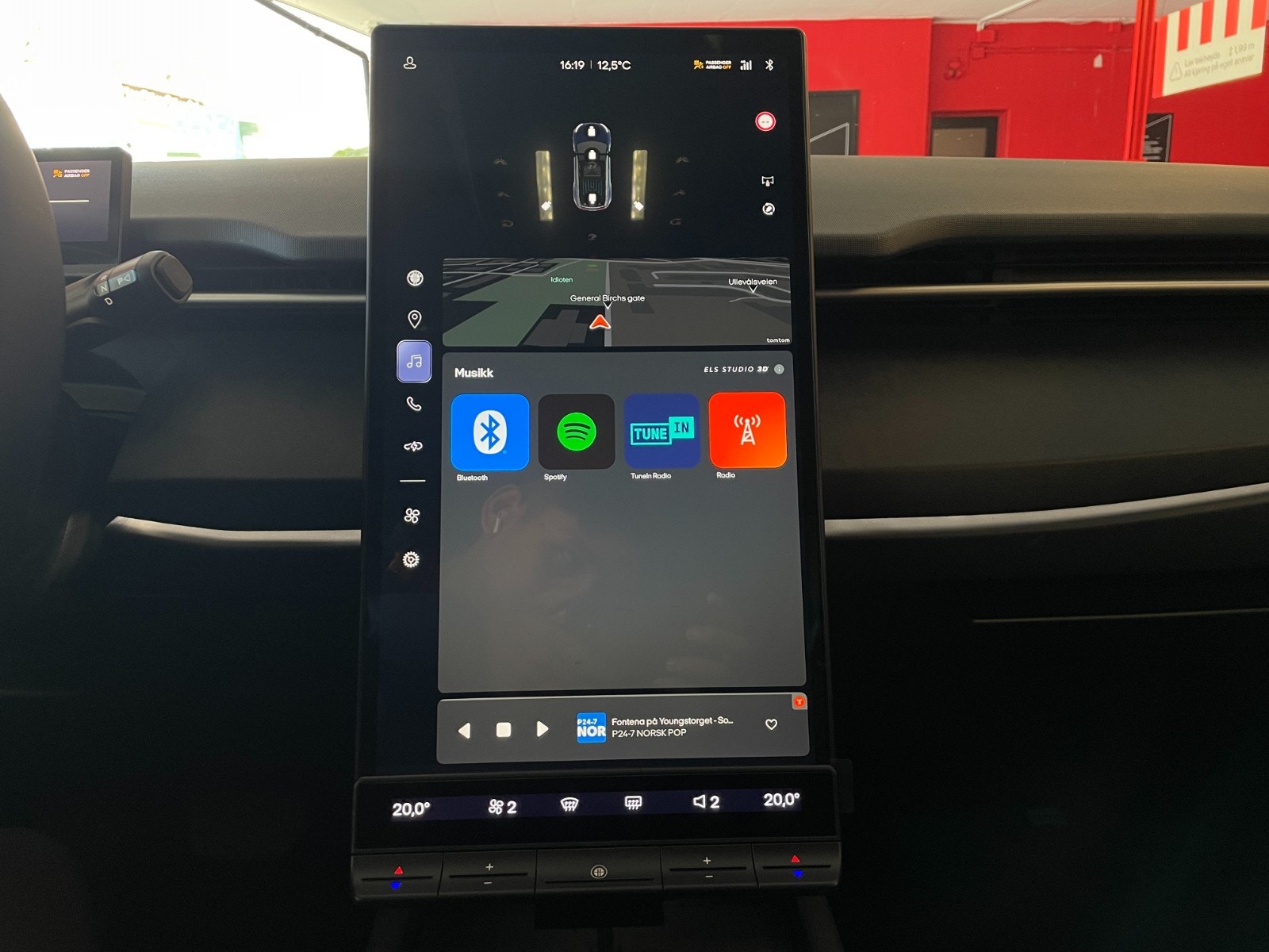 Hovedbilde av Fisker Ocean