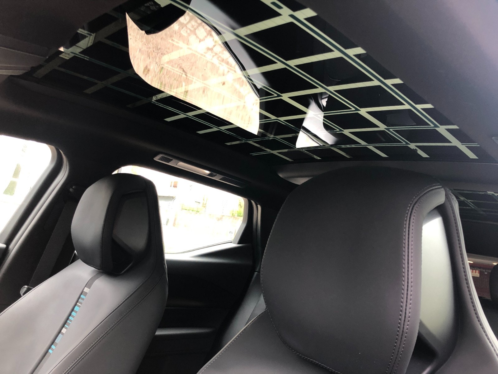 Hovedbilde av Fisker Ocean