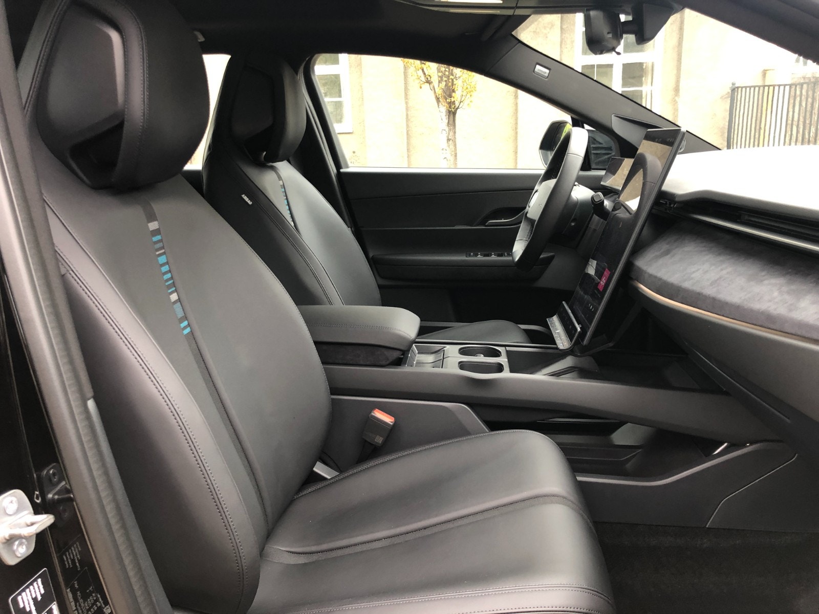 Hovedbilde av Fisker Ocean