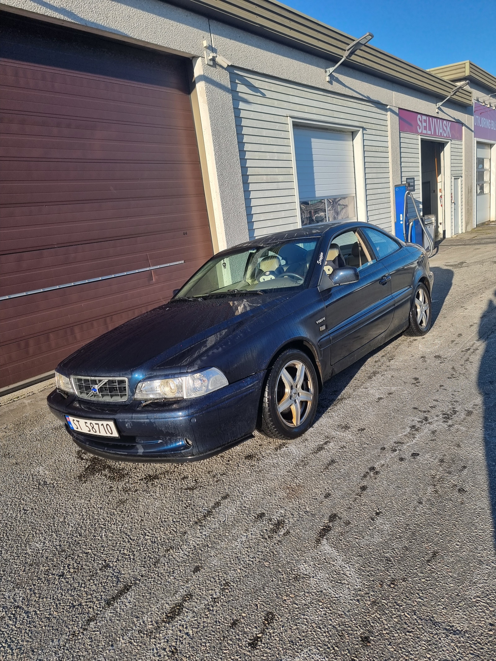 Brukt Volvo C70 2.4