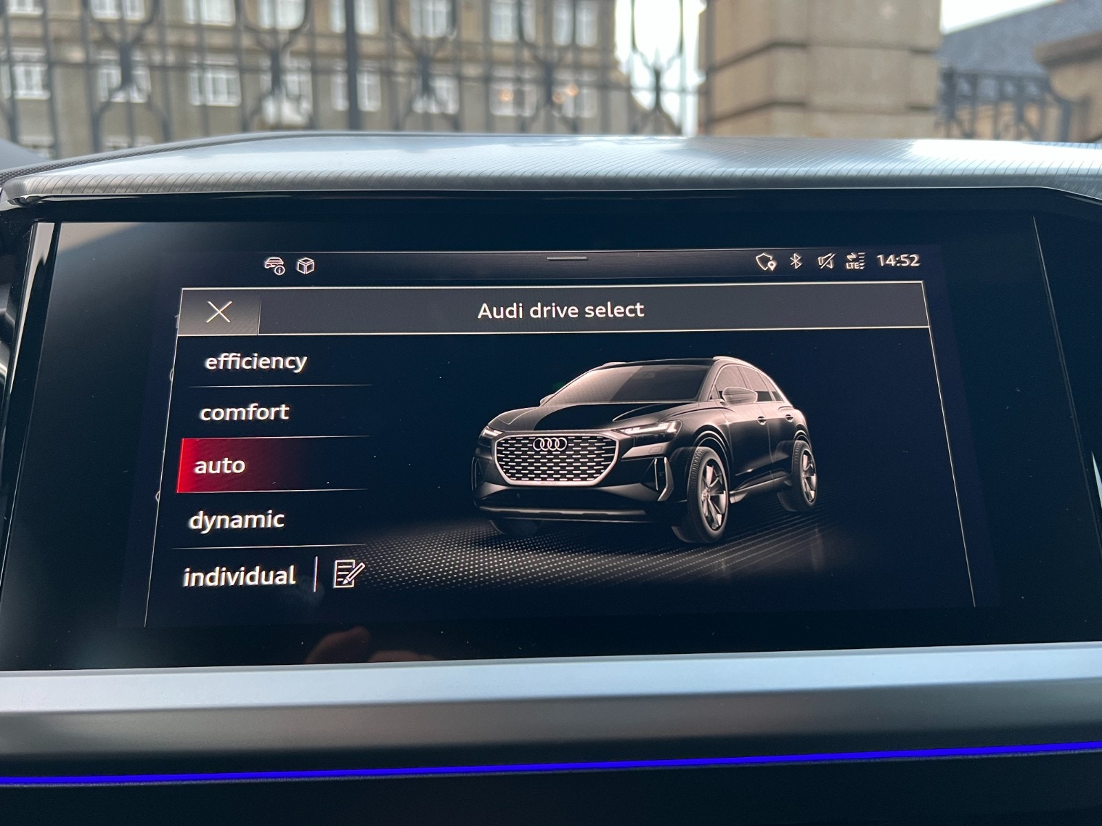 Hovedbilde av Audi Q4 e-tron