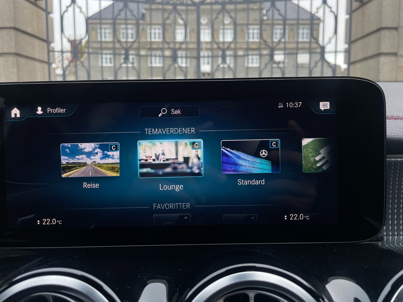 Hovedbilde av Mercedes-Benz EQB-Klasse