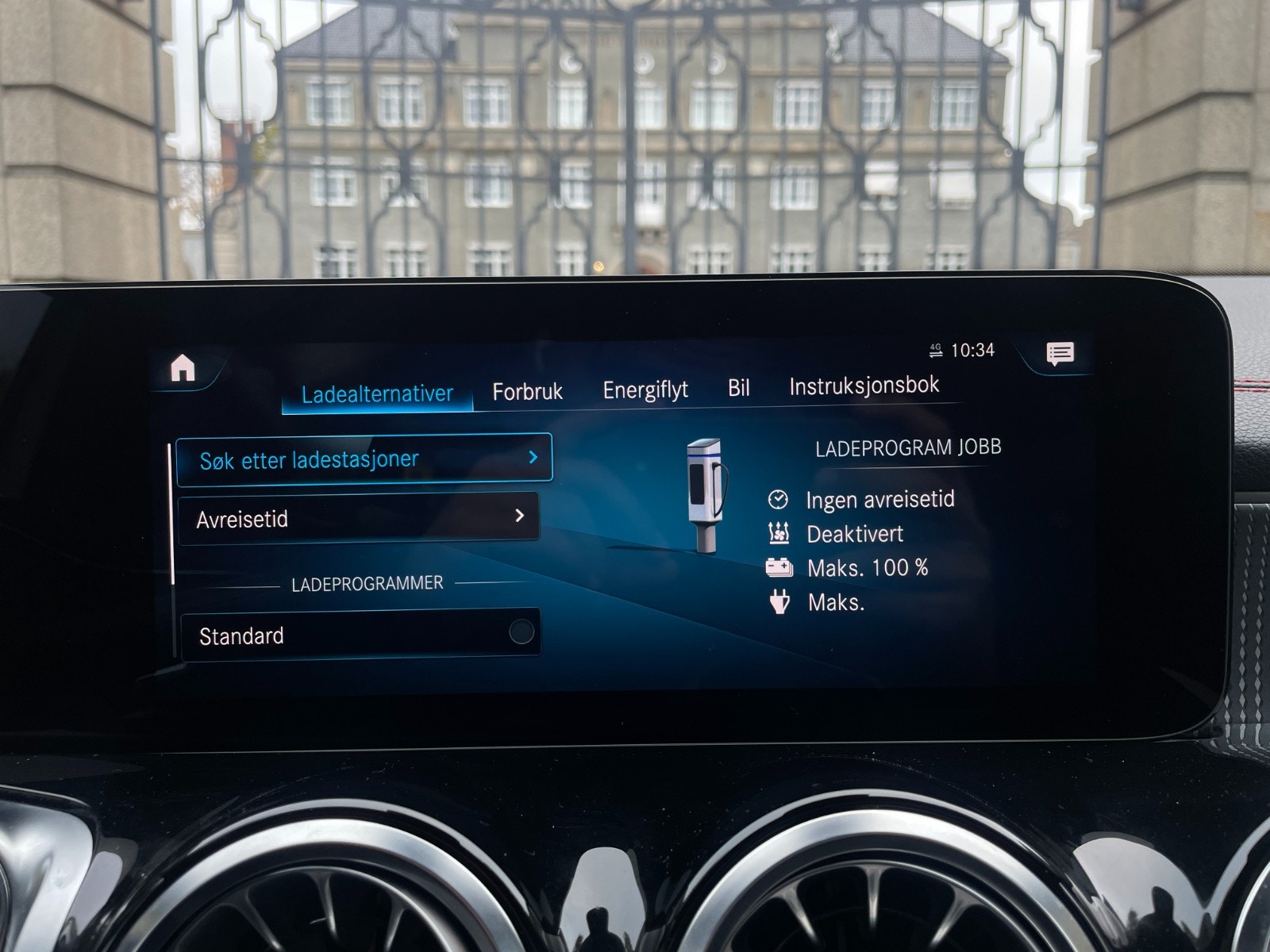 Hovedbilde av Mercedes-Benz EQB-Klasse