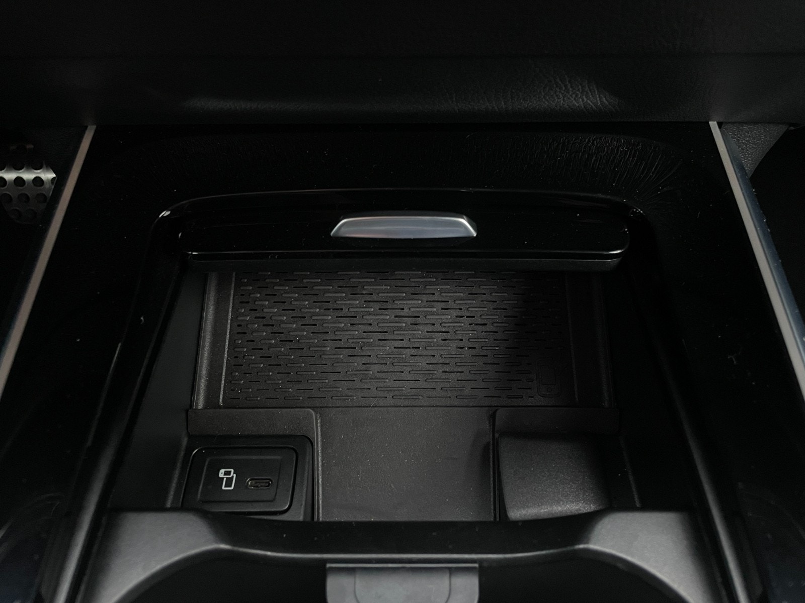 Hovedbilde av Mercedes-Benz EQB-Klasse