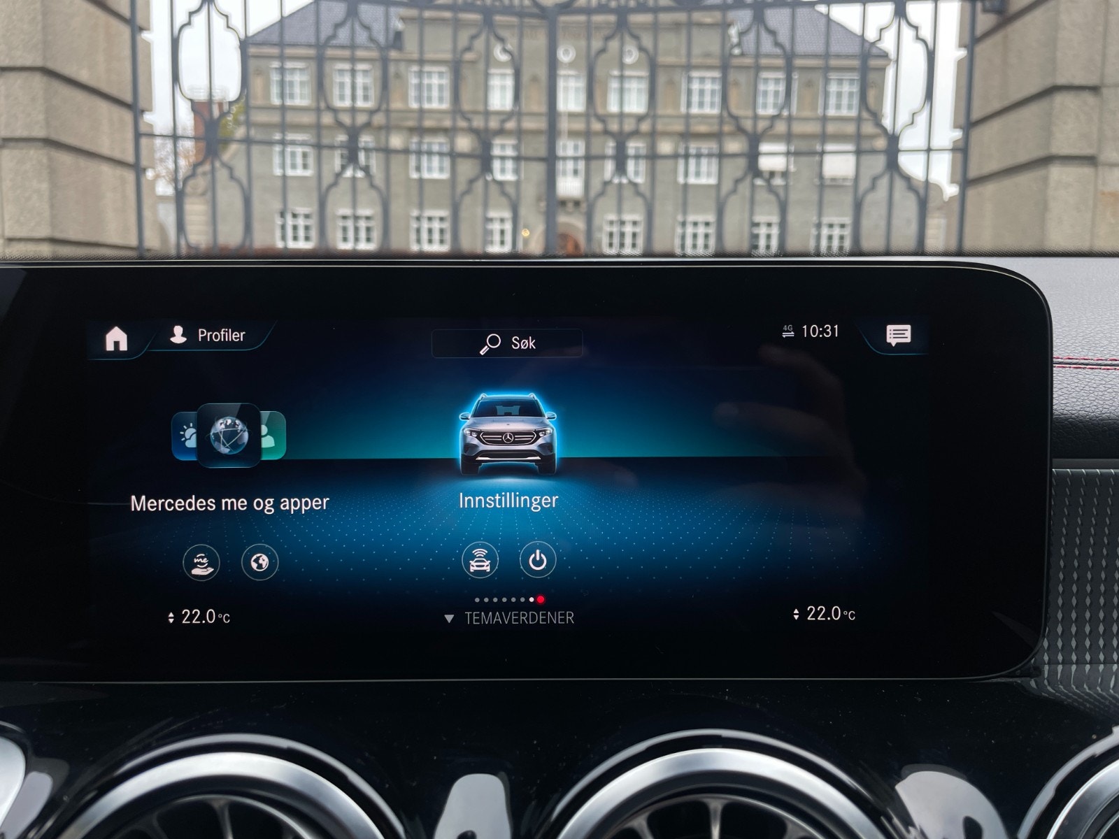 Hovedbilde av Mercedes-Benz EQB-Klasse