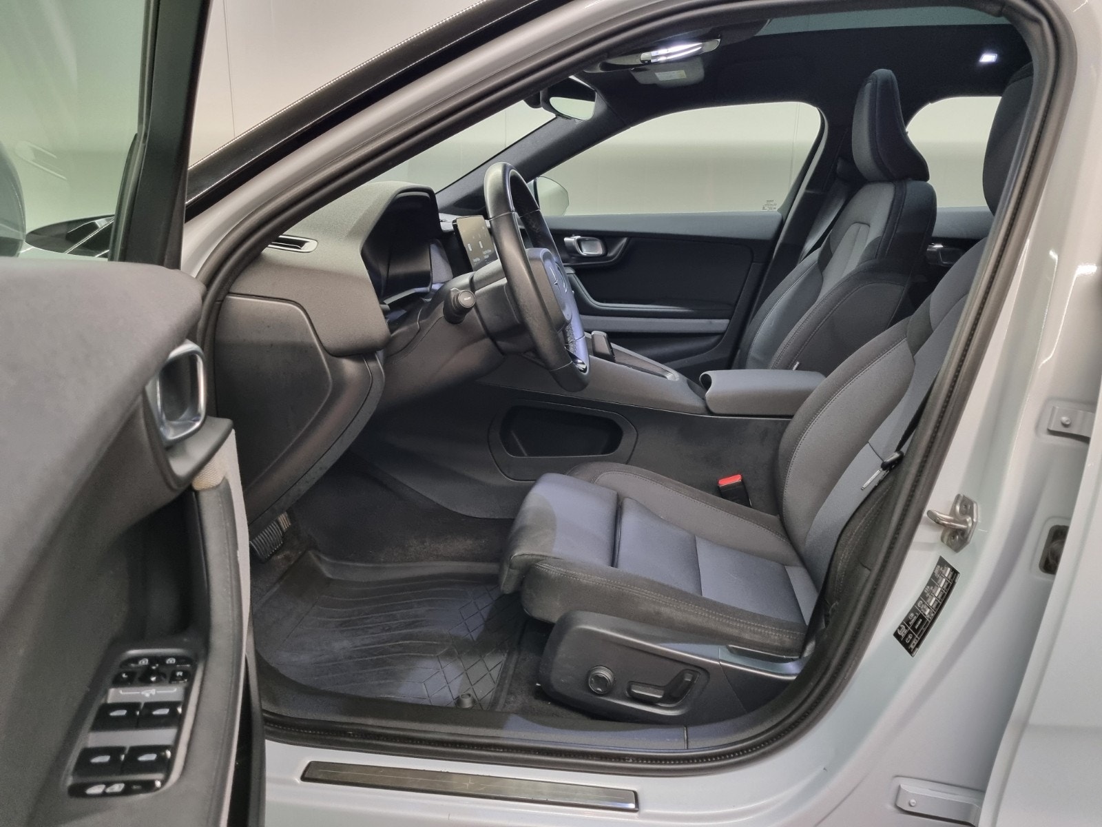 Hovedbilde av Polestar 2