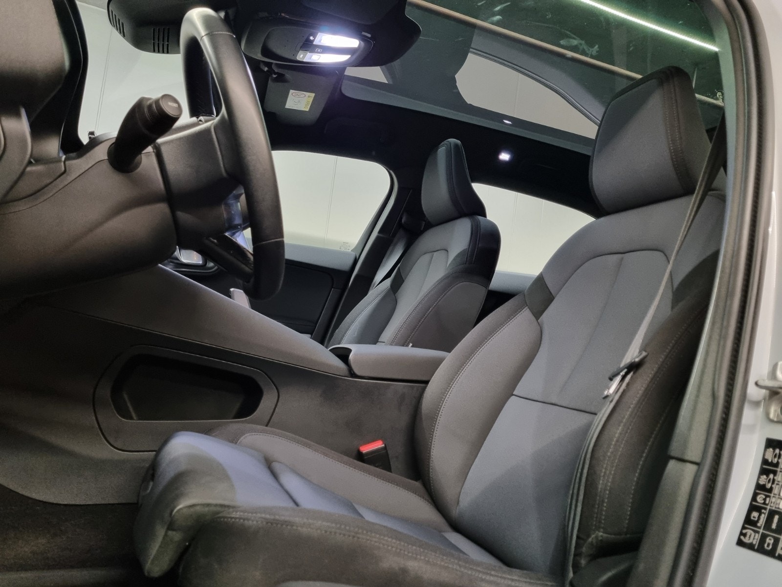 Hovedbilde av Polestar 2