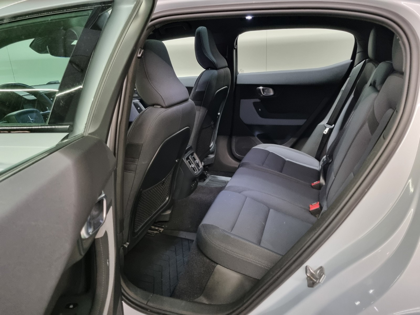 Hovedbilde av Polestar 2