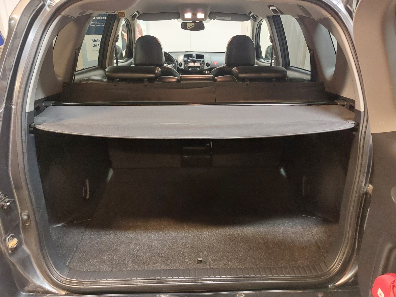 Hovedbilde av Toyota RAV4