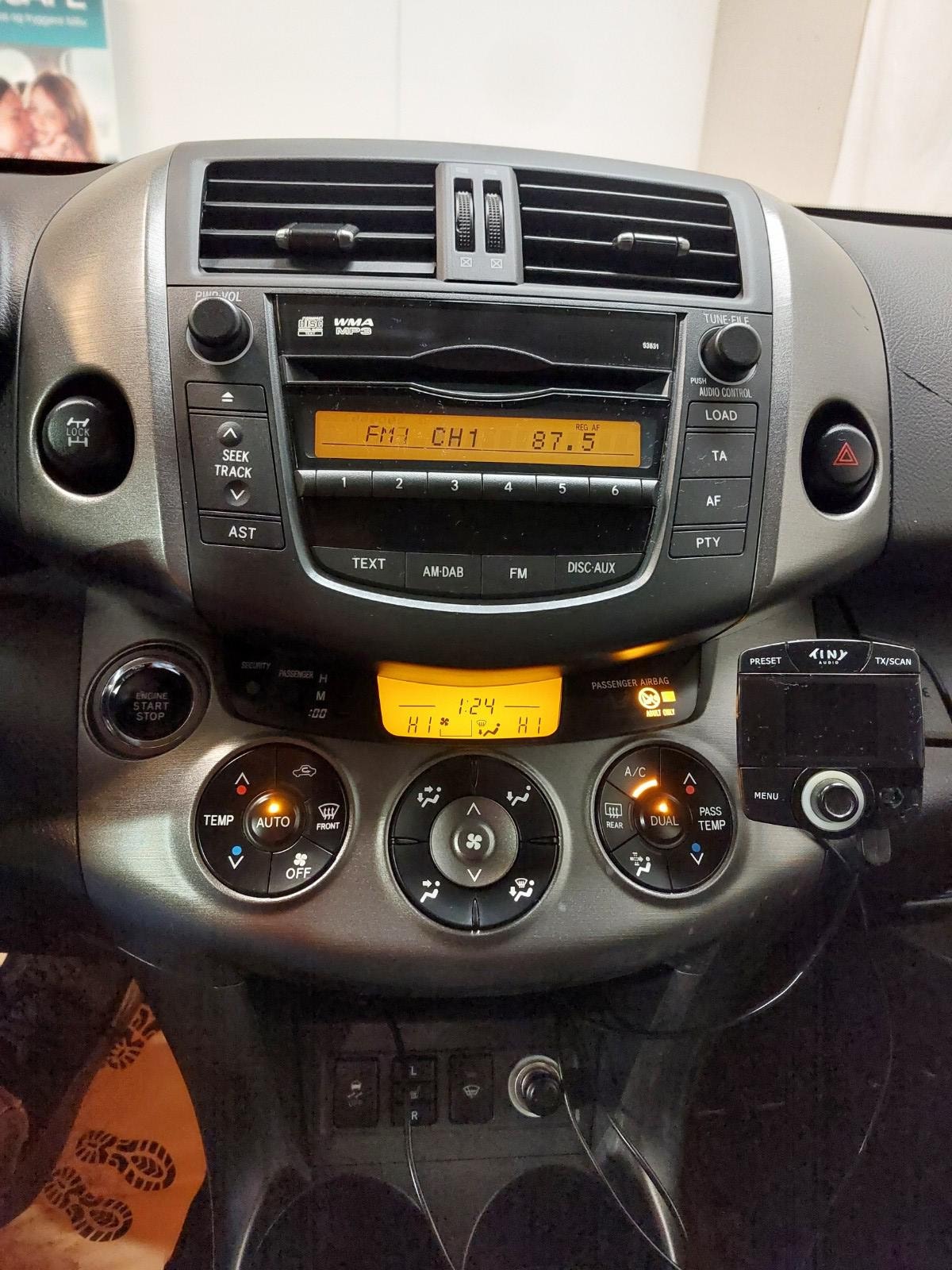 Hovedbilde av Toyota RAV4