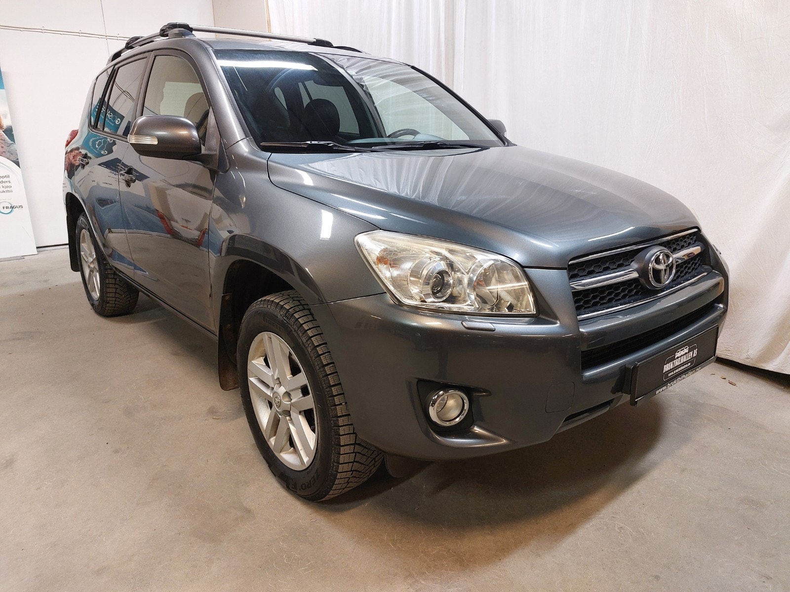 Hovedbilde av Toyota RAV4