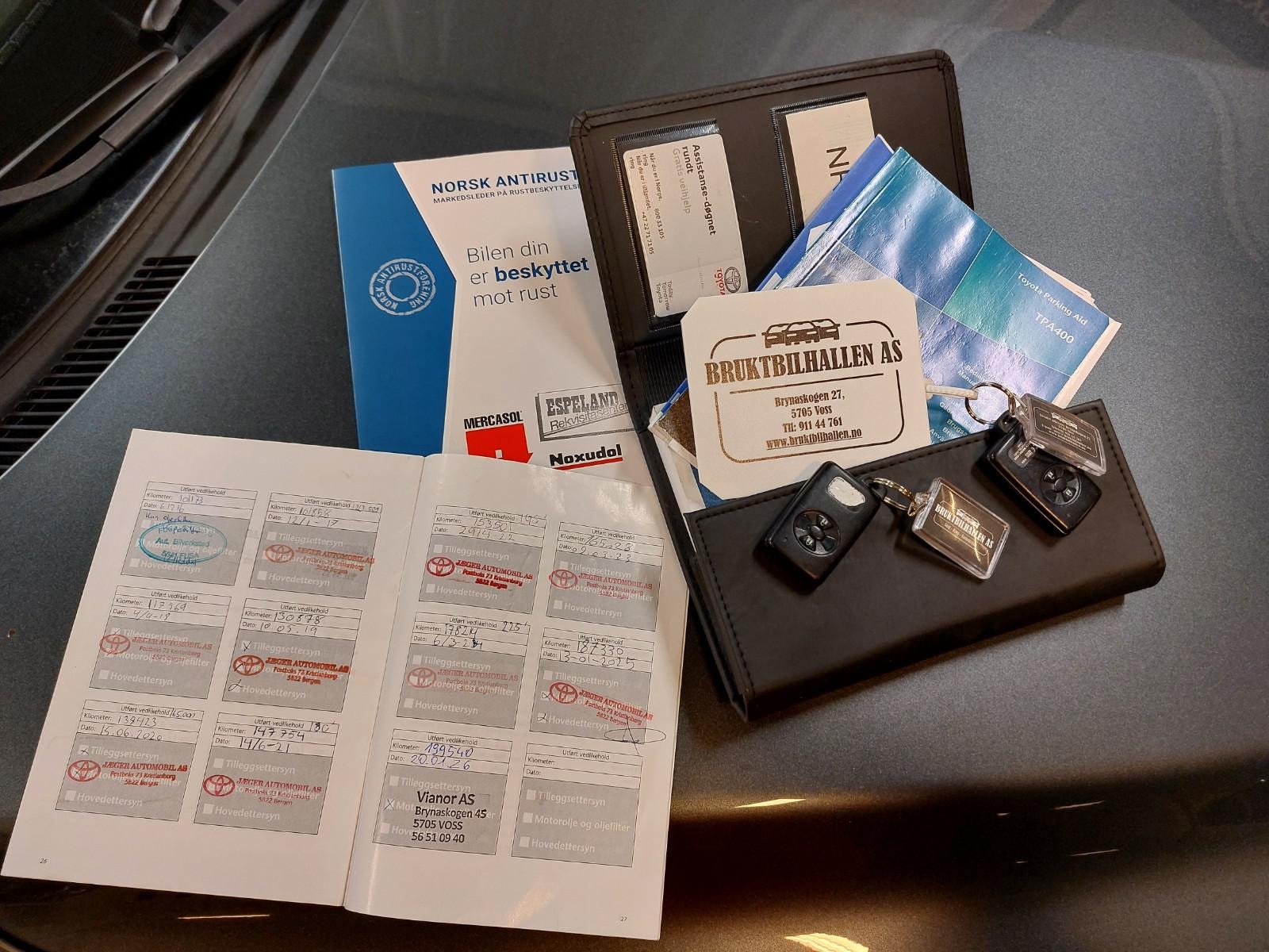 Hovedbilde av Toyota RAV4