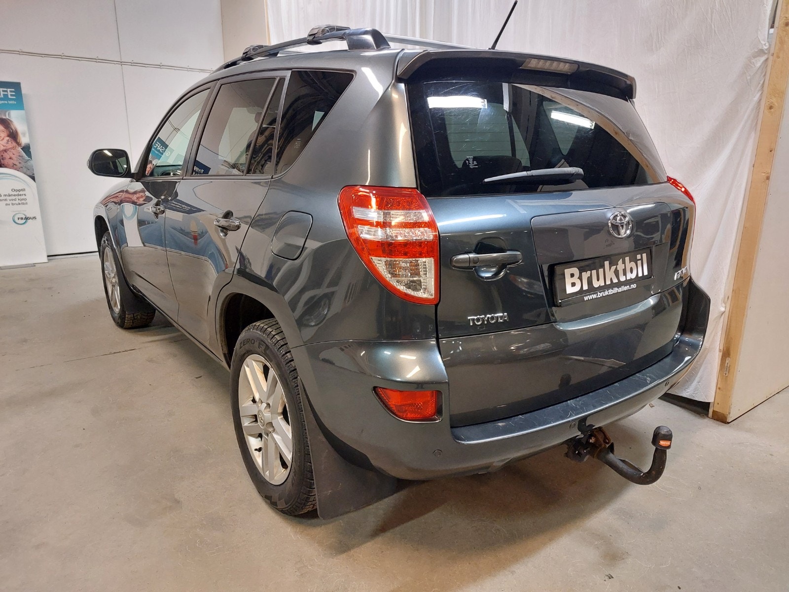 Hovedbilde av Toyota RAV4
