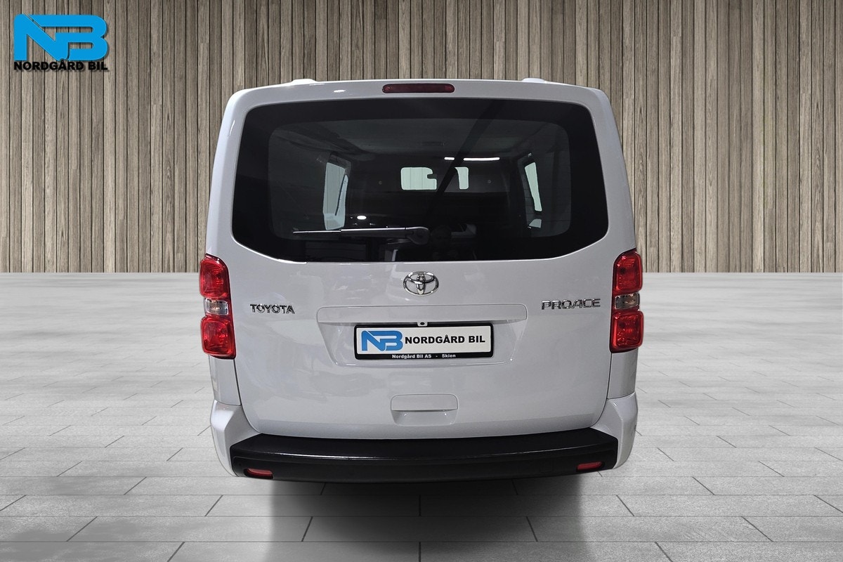Hovedbilde av Toyota Proace