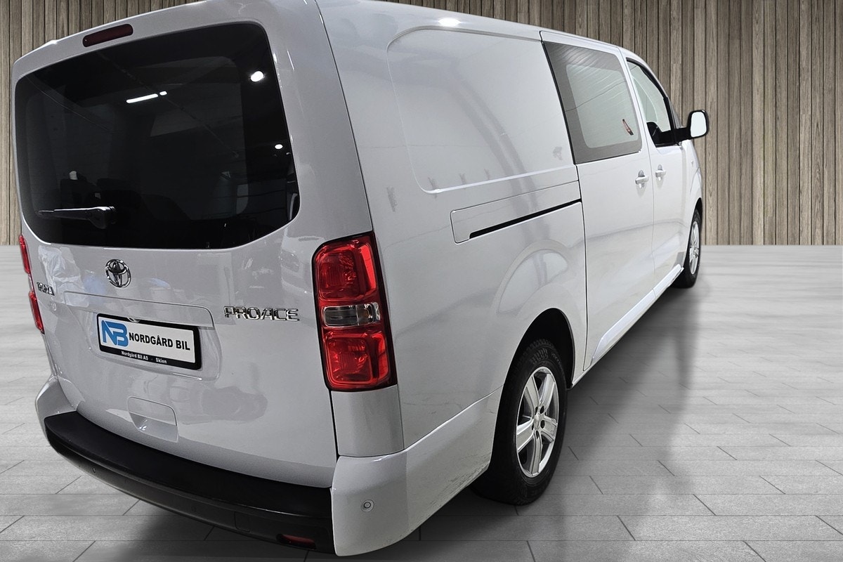 Hovedbilde av Toyota Proace