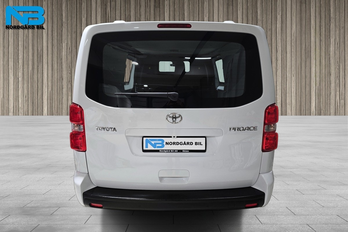 Hovedbilde av Toyota Proace