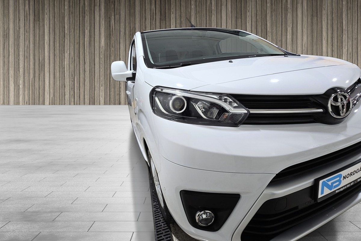 Hovedbilde av Toyota Proace