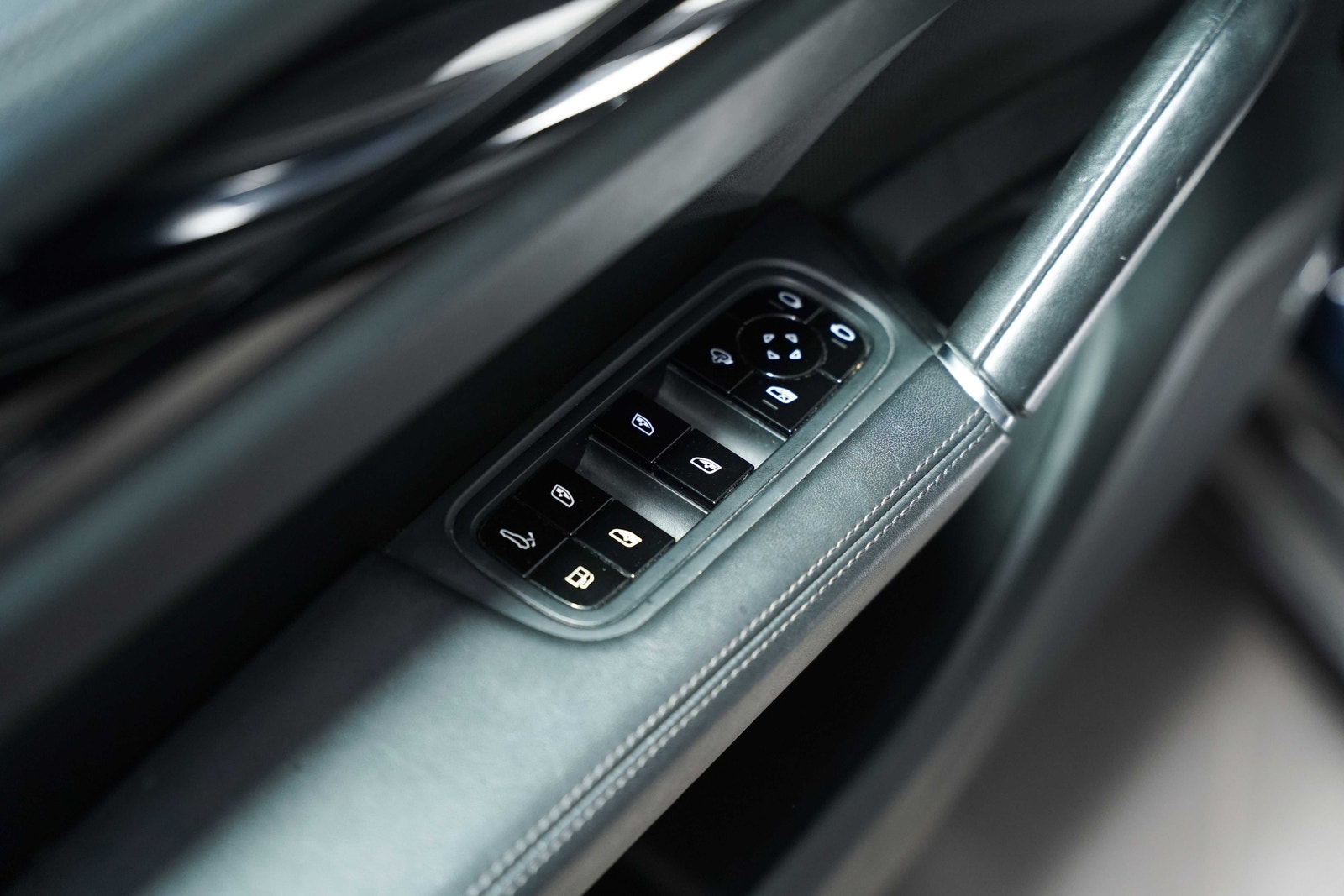 Hovedbilde av Porsche Cayenne