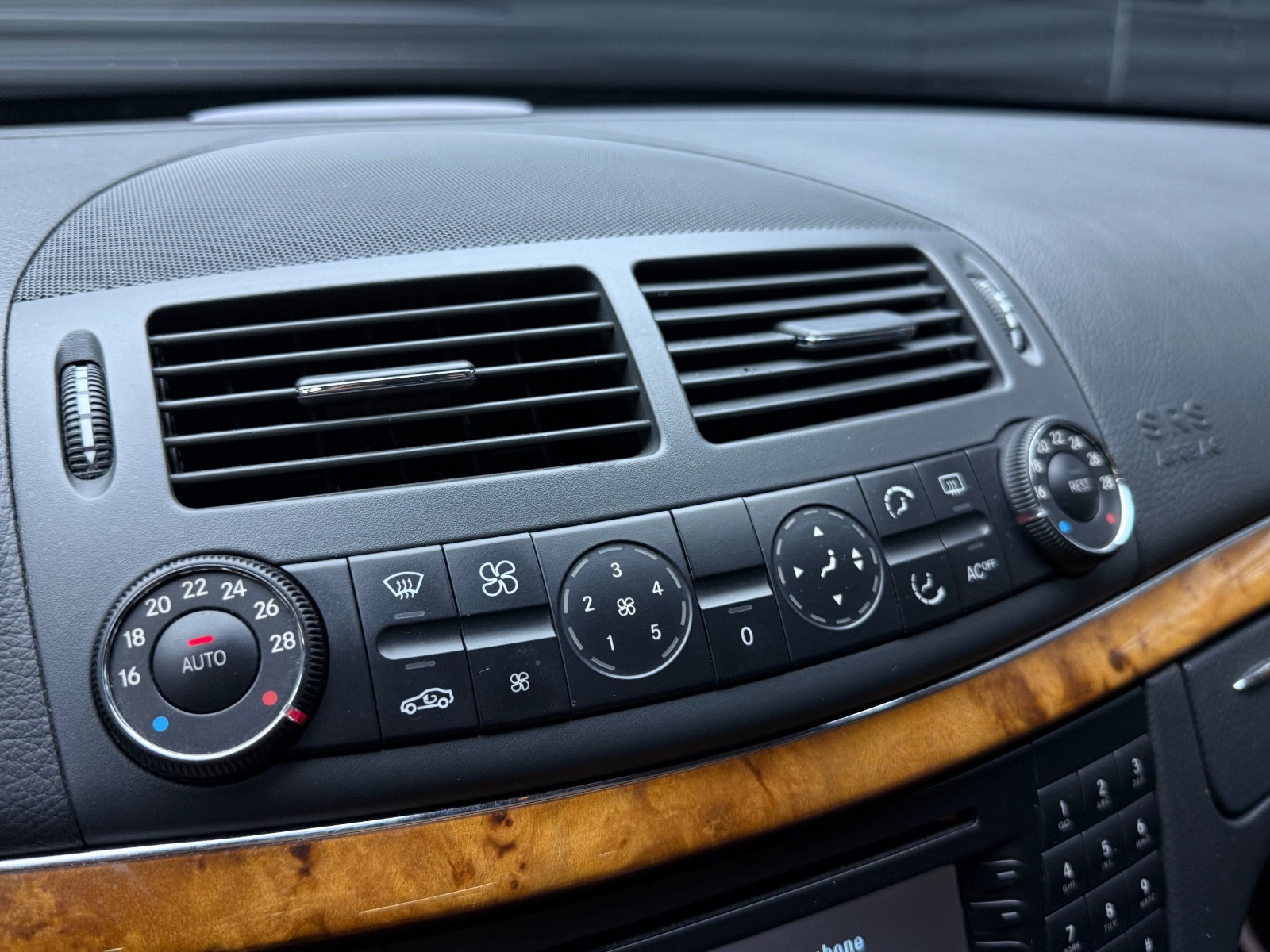 Hovedbilde av Mercedes-Benz E-Klasse