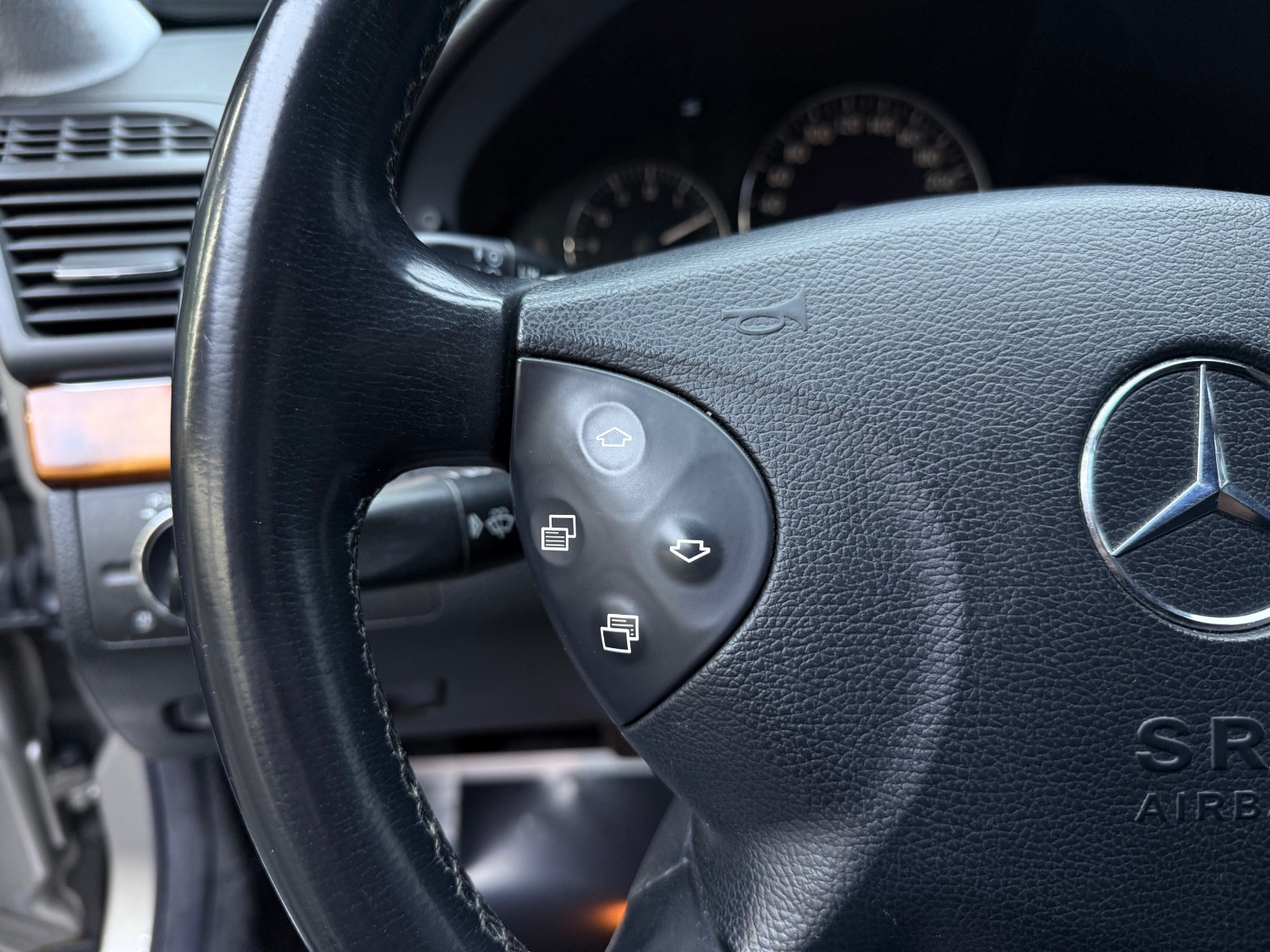 Hovedbilde av Mercedes-Benz E-Klasse