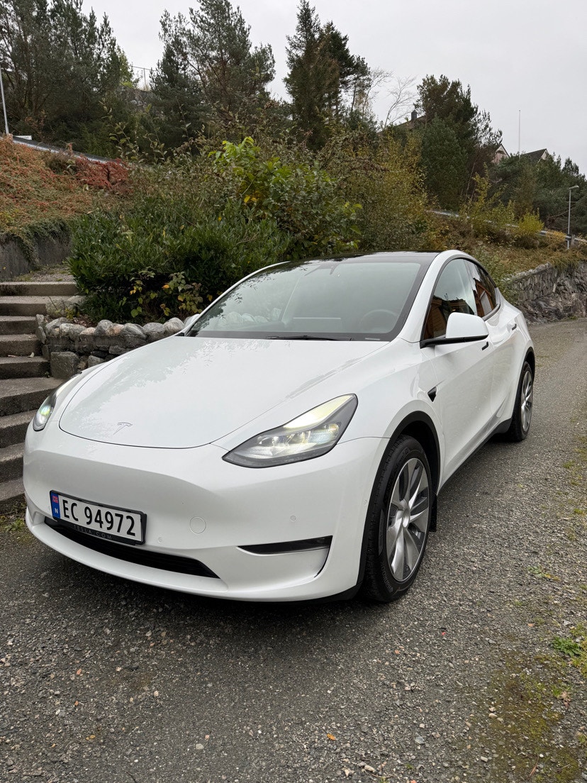 Brukt Tesla Model Y electro