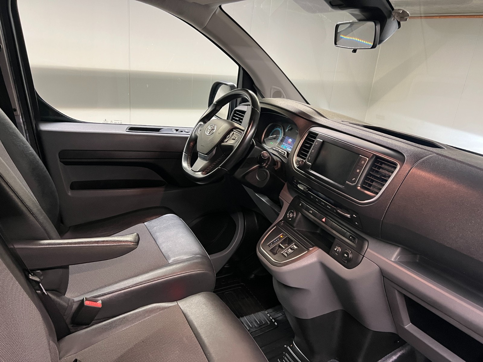 Hovedbilde av Toyota Proace