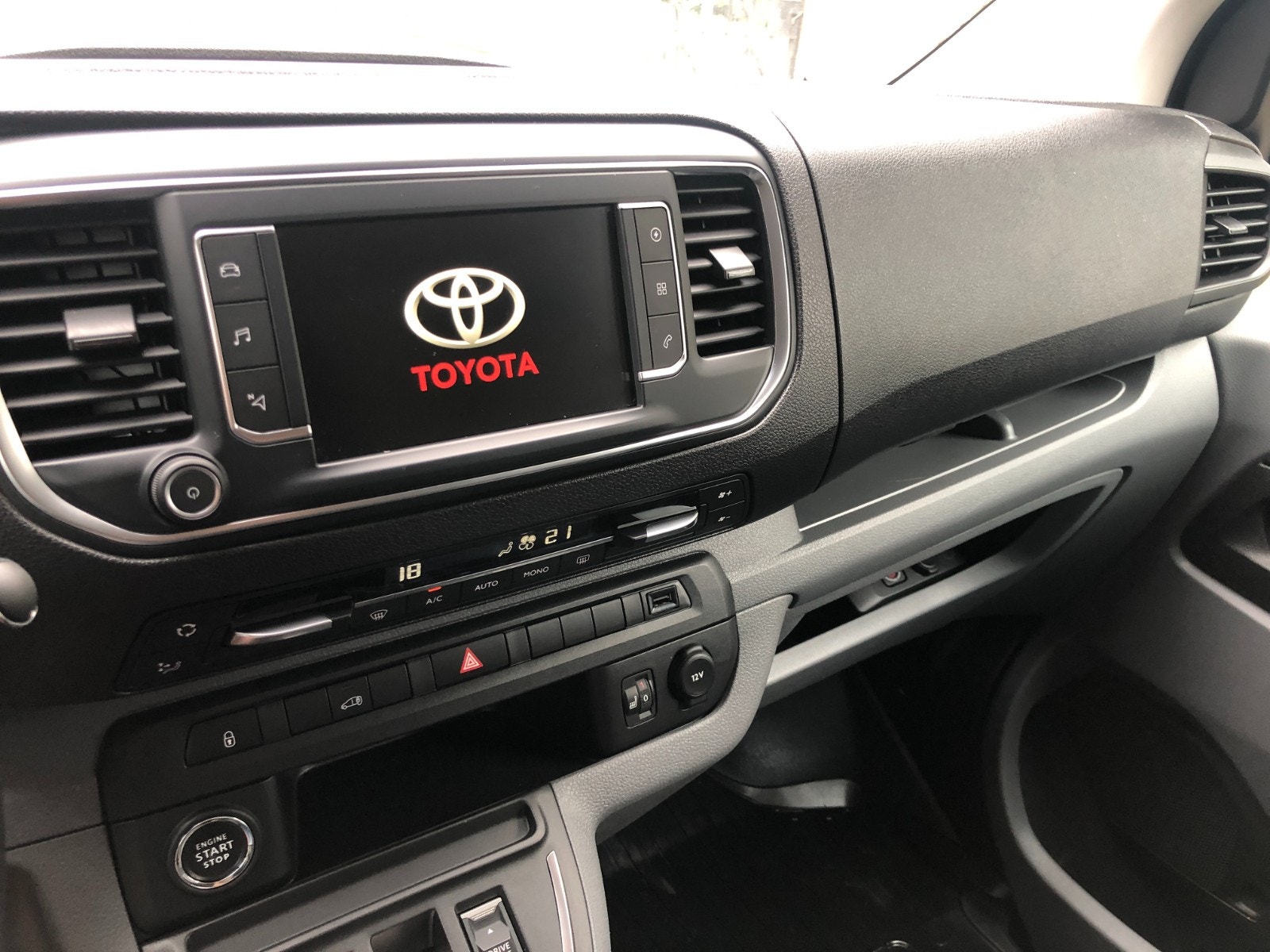 Hovedbilde av Toyota Proace