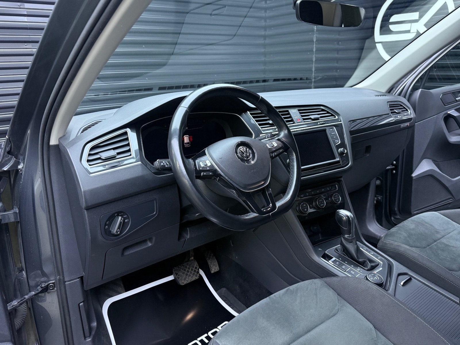 Hovedbilde av Volkswagen Tiguan