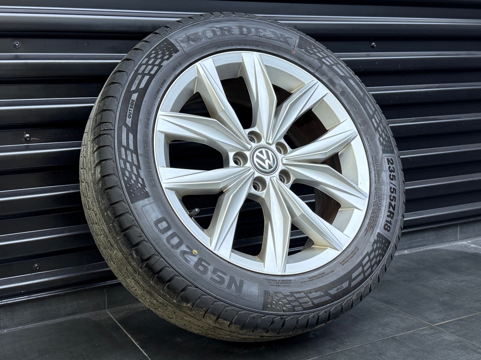 Hovedbilde av Volkswagen Tiguan