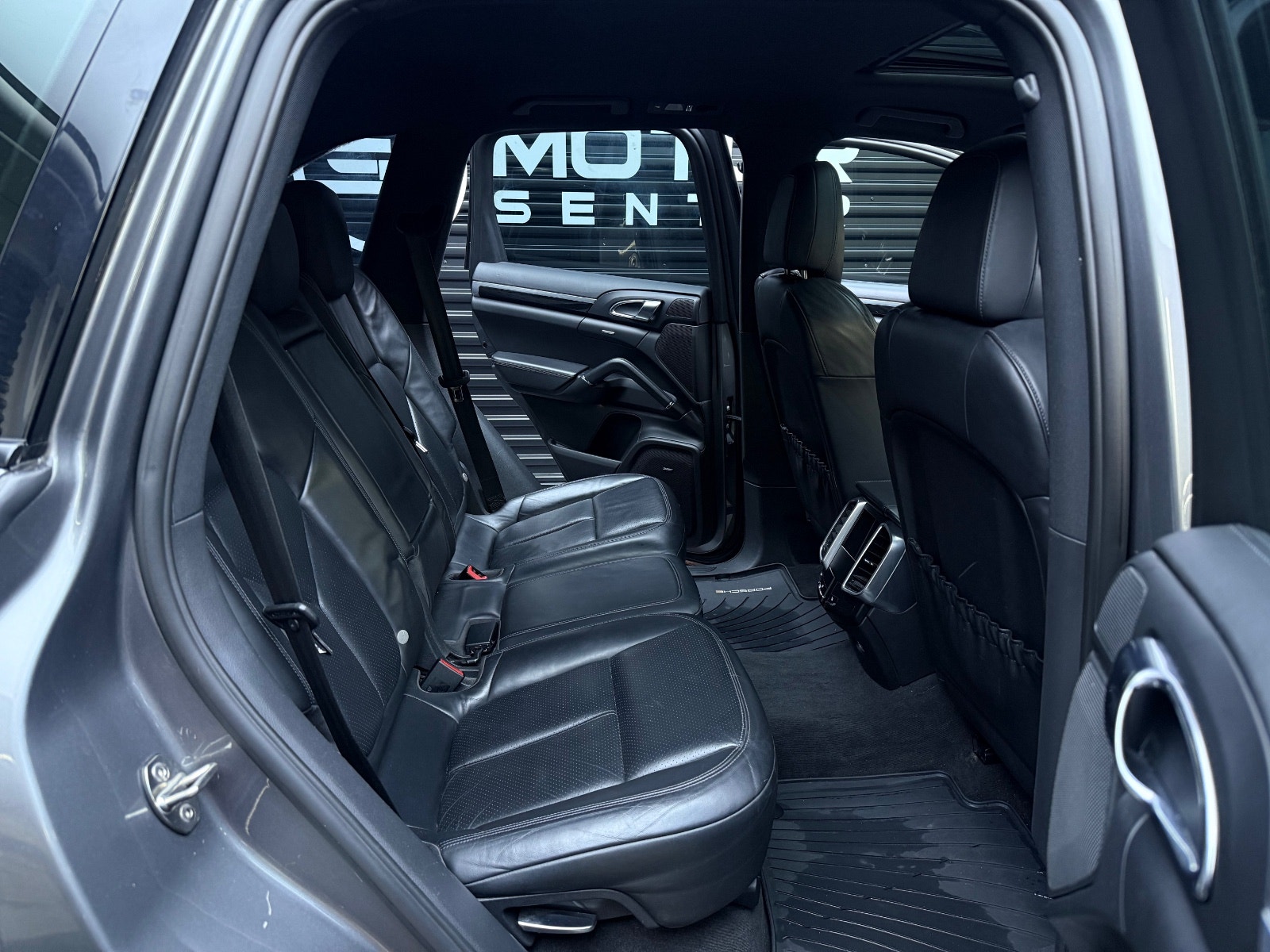 Hovedbilde av Porsche Cayenne