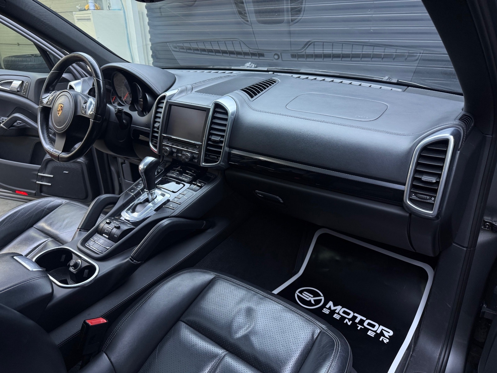 Hovedbilde av Porsche Cayenne