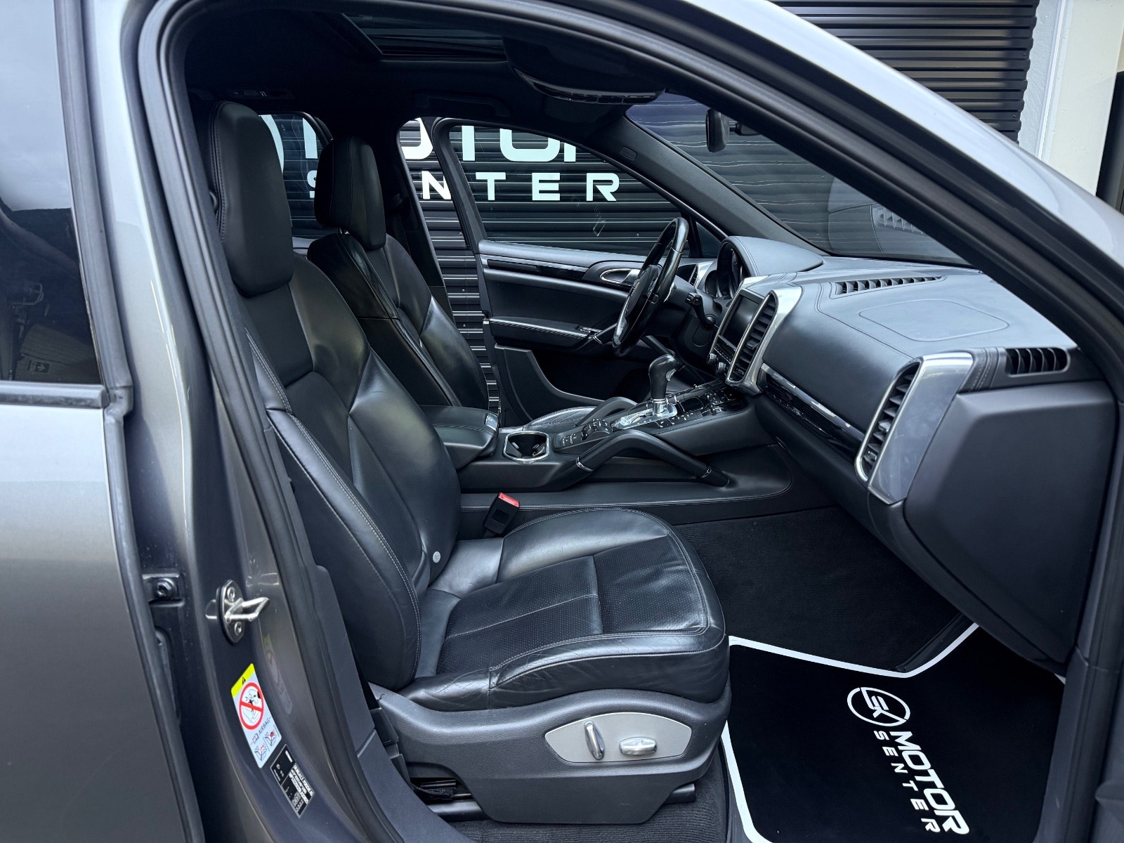 Hovedbilde av Porsche Cayenne