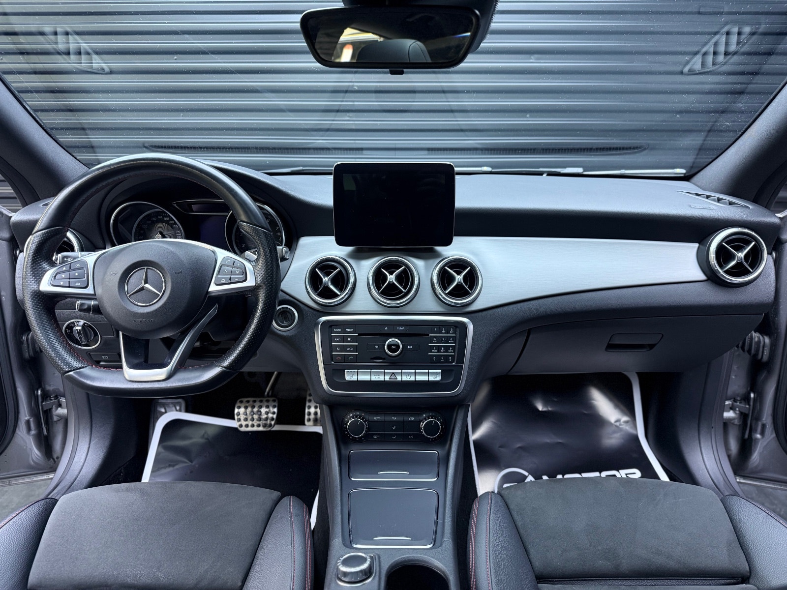 Hovedbilde av Mercedes-Benz CLA-Klasse