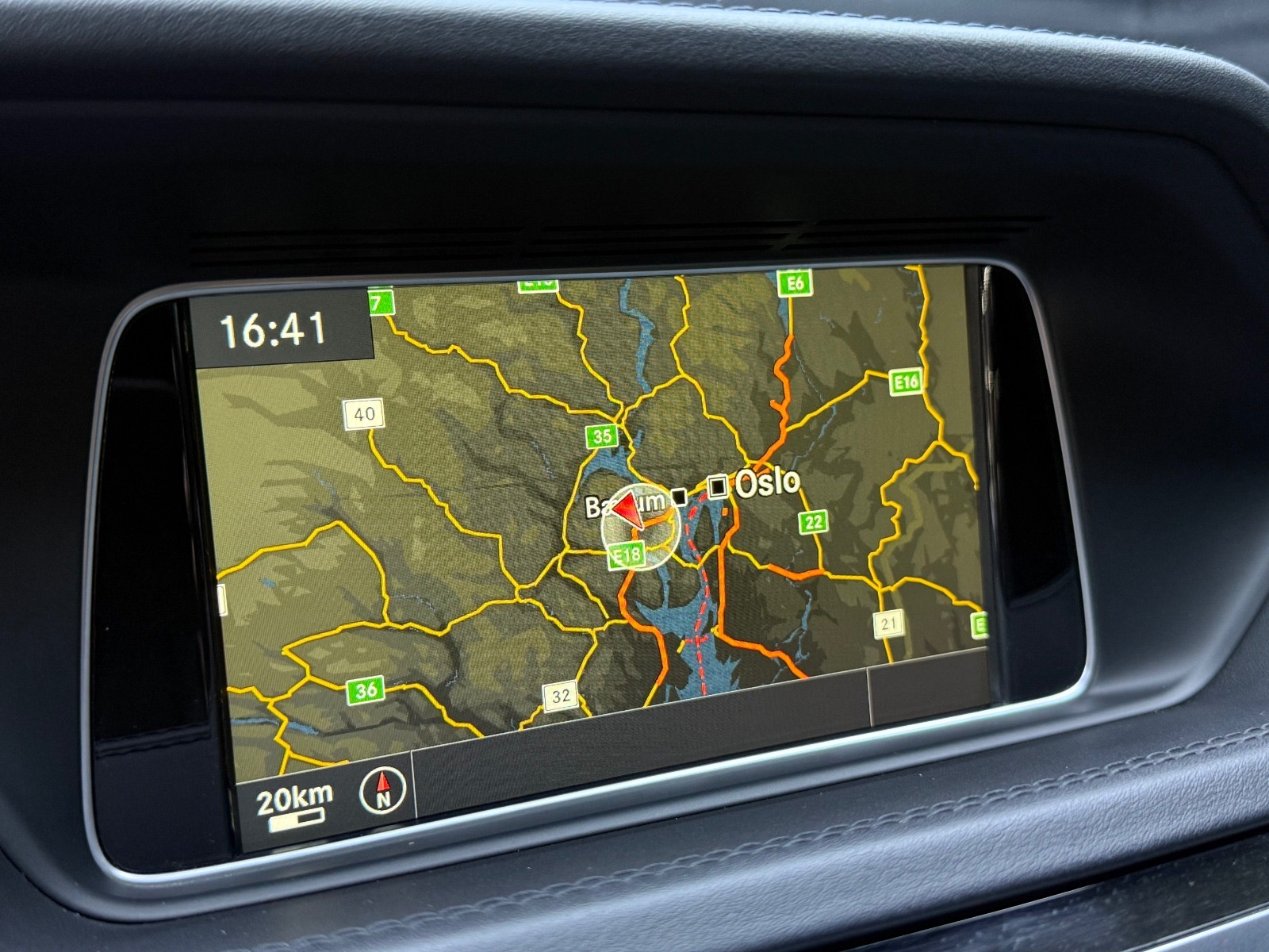 Hovedbilde av Mercedes-Benz E-Klasse