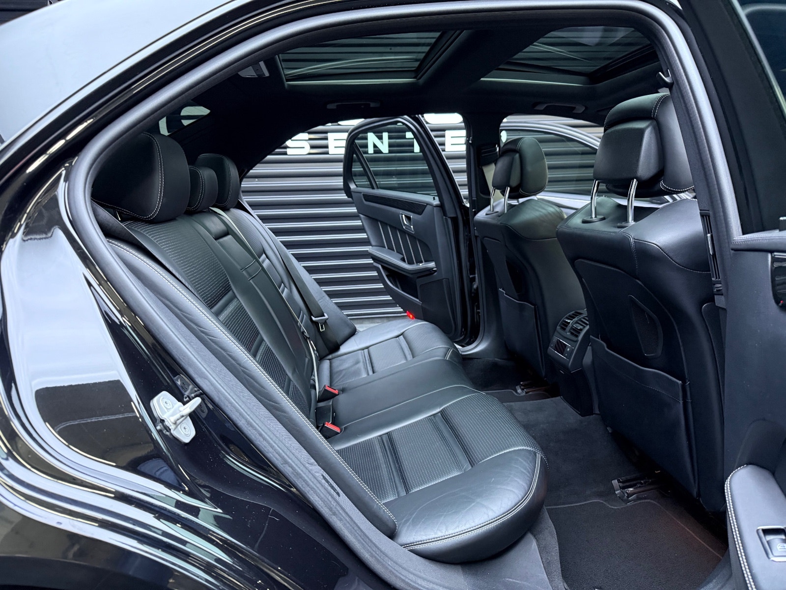 Hovedbilde av Mercedes-Benz E-Klasse