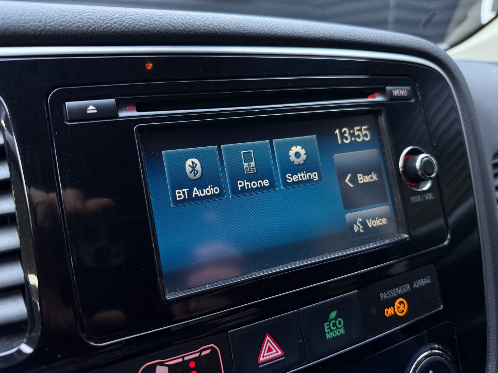 Hovedbilde av Mitsubishi Outlander