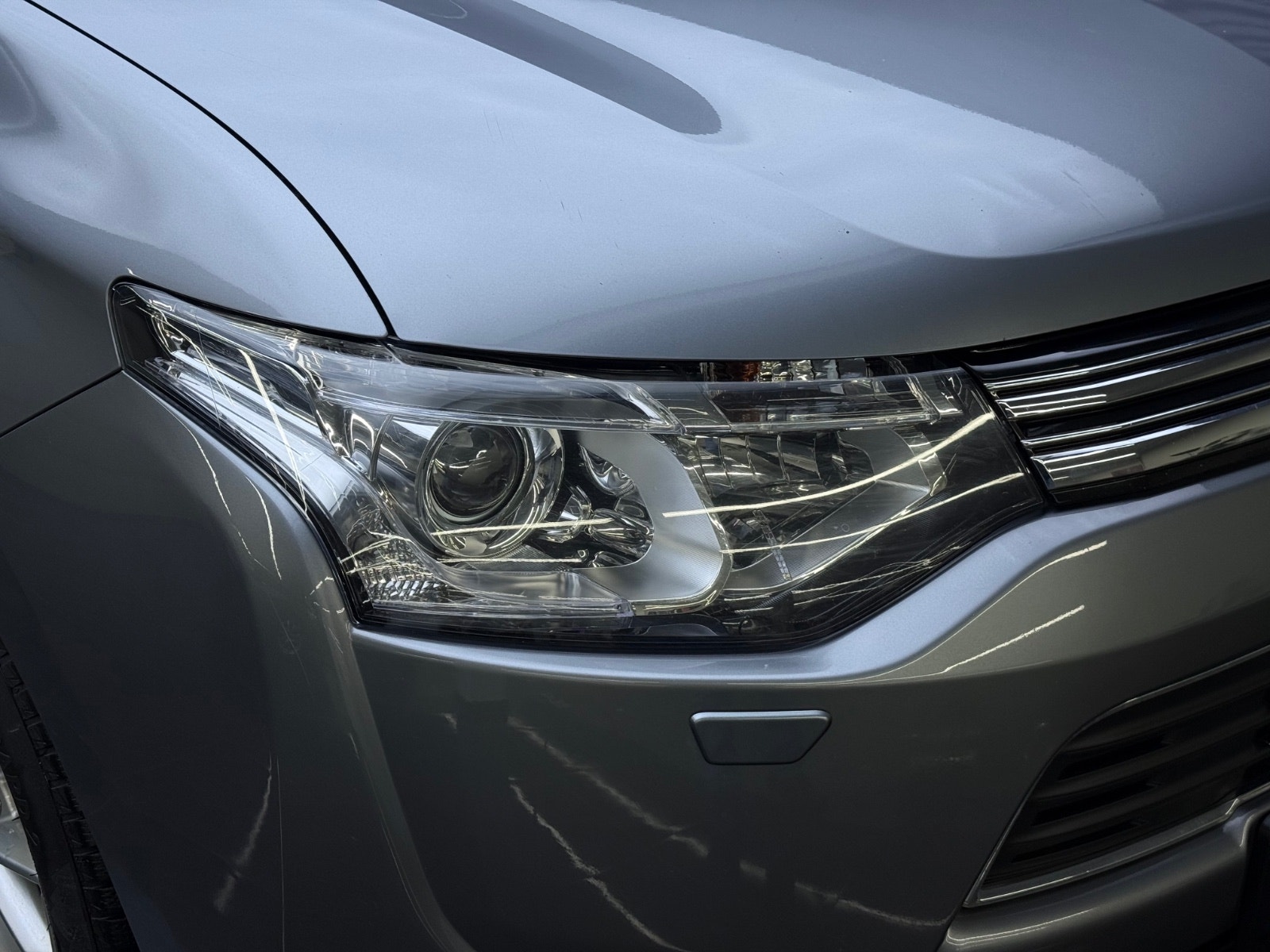 Hovedbilde av Mitsubishi Outlander