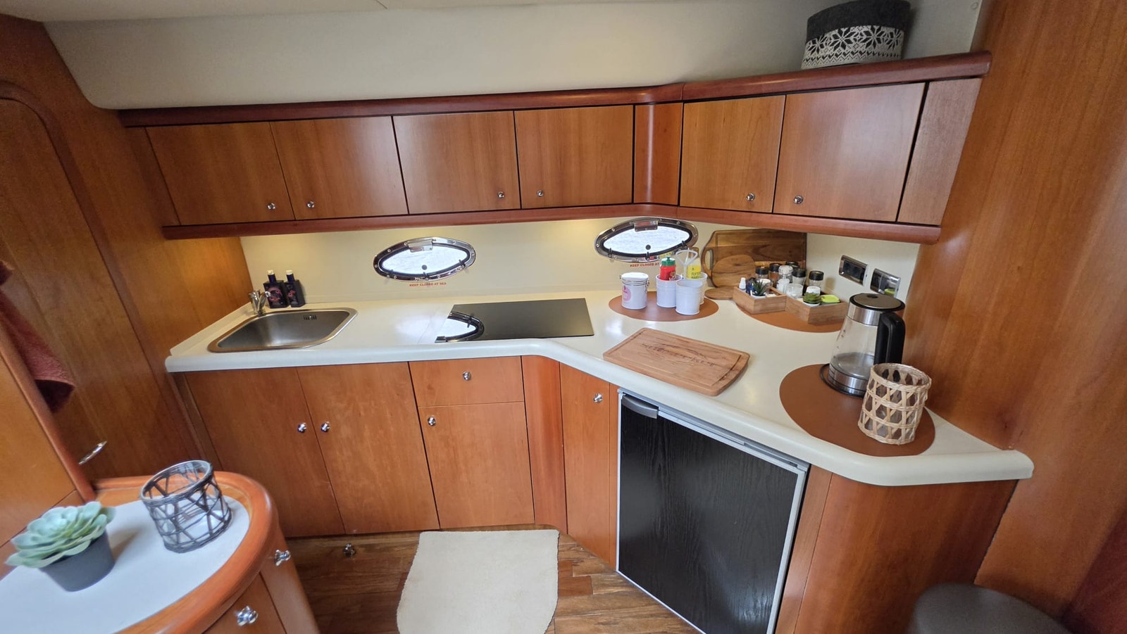 Sunseeker Portofino 46