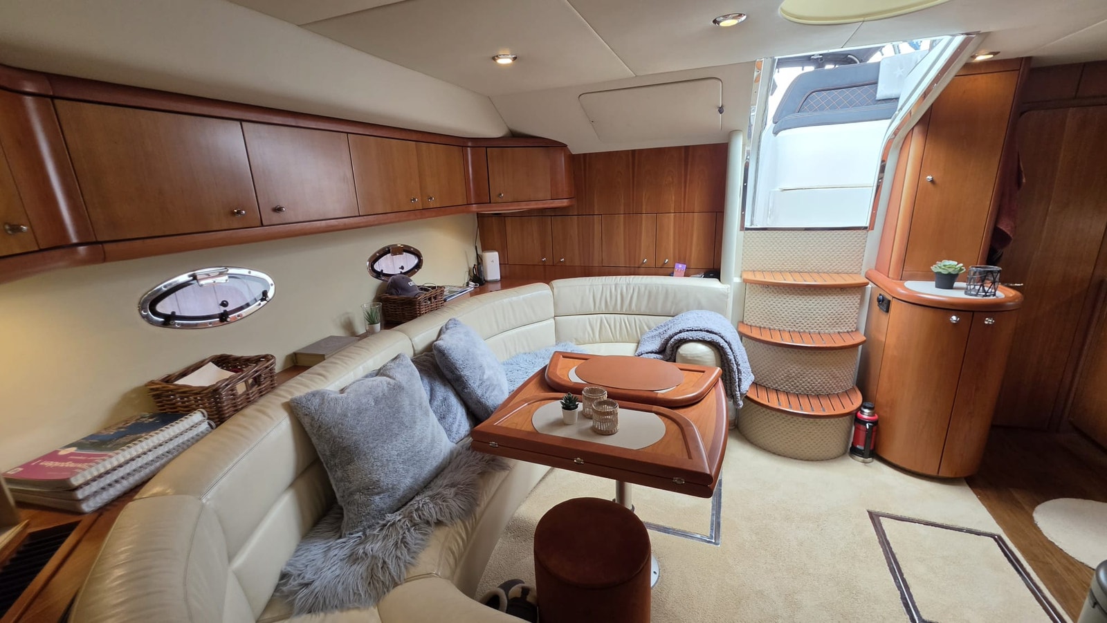 Sunseeker Portofino 46