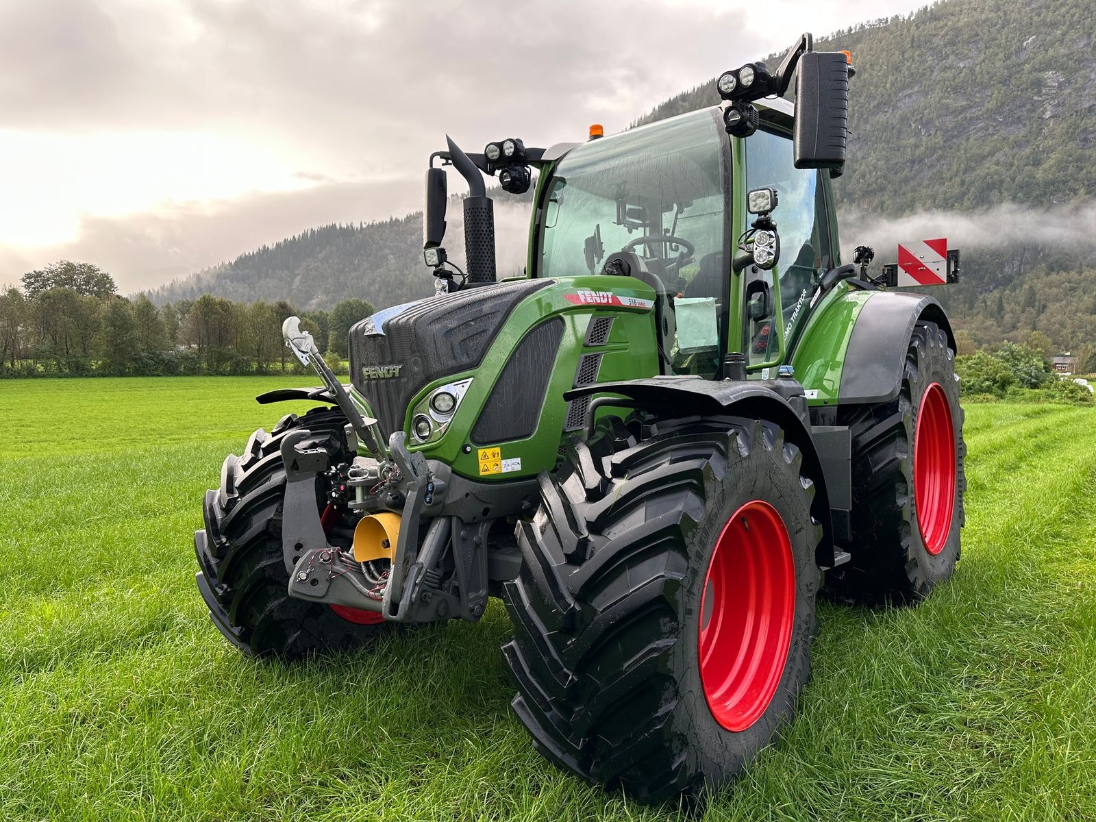 Fendt 516 Vario Gen3 Profi+ (2024)