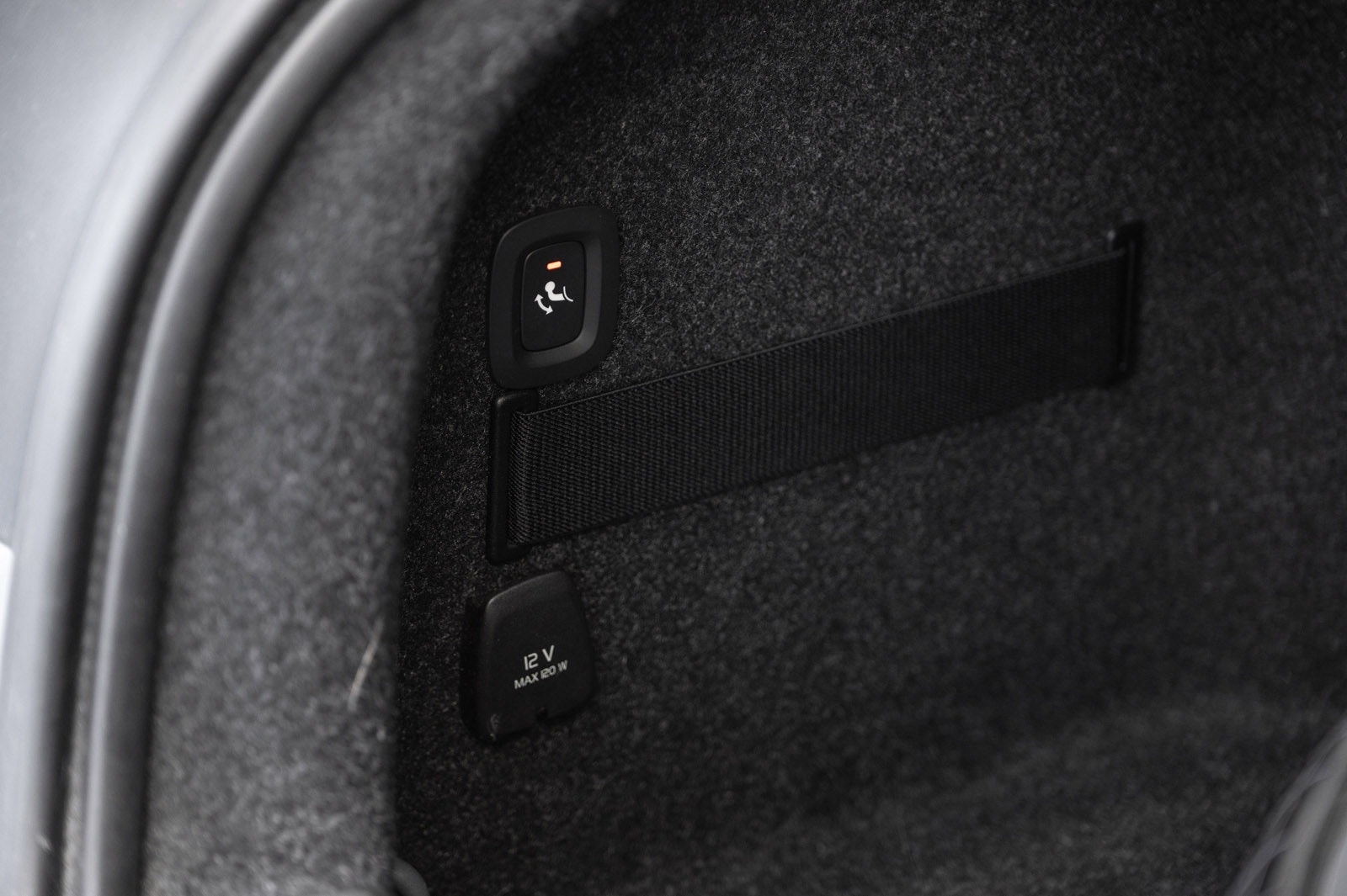 Hovedbilde av Polestar 2